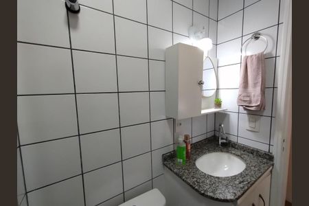 Apartamento para alugar com 70m², 3 quartos e 2 vagas Apartamento para alugar com 70m², 3 quartos e 2 vagasBanheiro