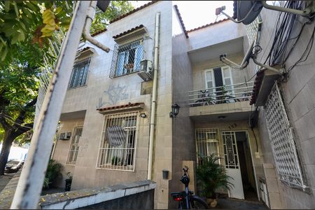 Apartamento à venda com 50m², 2 quartos e sem vagaPlaca