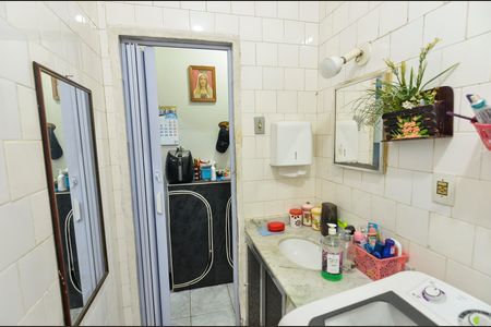 Apartamento à venda com 50m², 2 quartos e sem vagaBanheiro
