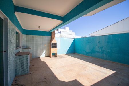 Casa de condomínio para alugar com 212m², 3 quartos e 3 vagasÁrea de Serviço