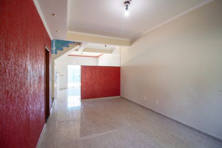 Sala de casa de condomínio para alugar com 3 quartos, 212m² em Loteamento Dinora Rosa, Sorocaba