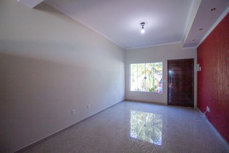 Sala de casa de condomínio para alugar com 3 quartos, 212m² em Loteamento Dinora Rosa, Sorocaba