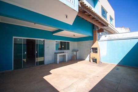 Casa de condomínio para alugar com 212m², 3 quartos e 3 vagasÁrea externa