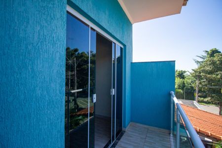 Casa de condomínio para alugar com 212m², 3 quartos e 3 vagasVaranda