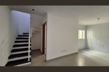 Sala  de apartamento para alugar com 2 quartos, 90m² em Parque Oratório, Santo André
