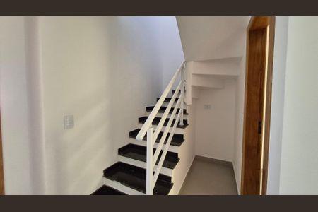 Apartamento para alugar com 90m², 2 quartos e 1 vagaEscada 