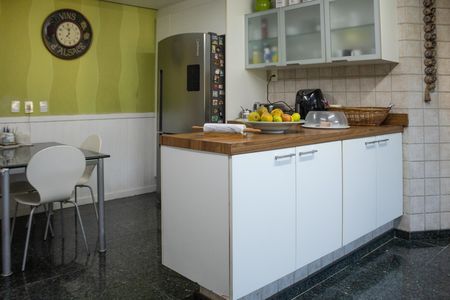 Casa de condomínio para alugar com 1200m², 8 quartos e 5 vagas Casa de condomínio para alugar com 1200m², 8 quartos e 5 vagasCozinha