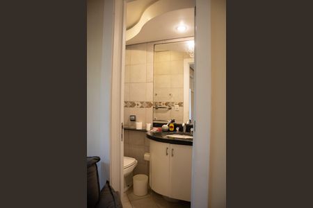 Casa de condomínio para alugar com 1200m², 8 quartos e 5 vagas Casa de condomínio para alugar com 1200m², 8 quartos e 5 vagasBanheiro