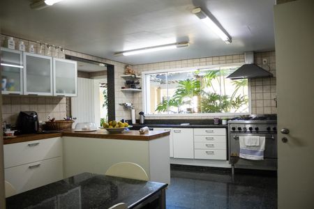 Casa de condomínio para alugar com 1200m², 8 quartos e 5 vagas Casa de condomínio para alugar com 1200m², 8 quartos e 5 vagasCozinha
