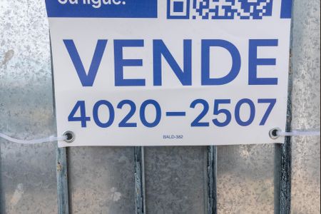 Casa à venda com 48m², 2 quartos e 2 vagasPlaquinha