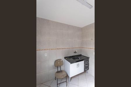 Casa à venda com 48m², 2 quartos e 2 vagasCozinha