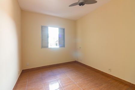 Casa para alugar com 70m², 2 quartos e 1 vagaQuarto 1