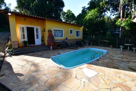 Casa para alugar com 1000m², 3 quartos e 10 vagasPiscina
