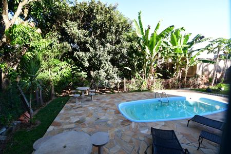 Casa para alugar com 1000m², 3 quartos e 10 vagasQuarto 2 - Vista