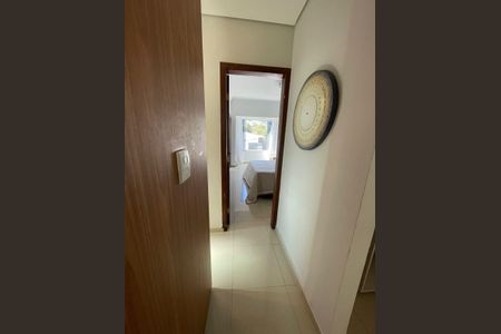 Apartamento à venda com 95m², 3 quartos e 2 vagasCorredor