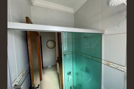 Banheiro de apartamento à venda com 3 quartos, 95m² em Santa Amelia, Belo Horizonte