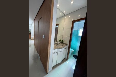Apartamento à venda com 95m², 3 quartos e 2 vagasBanheiro