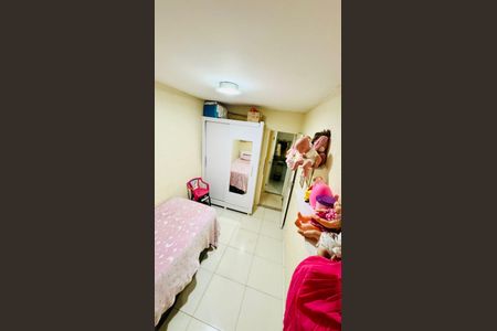 Quarto 2 de apartamento para alugar com 2 quartos, 50m² em São Marcos, Salvador