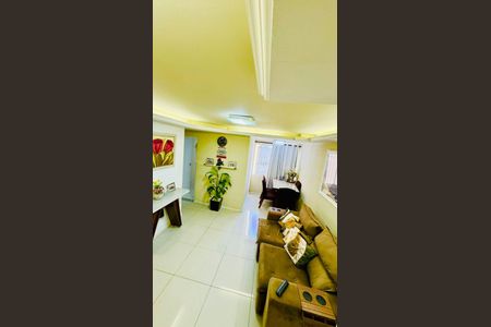 Sala de apartamento para alugar com 2 quartos, 50m² em São Marcos, Salvador