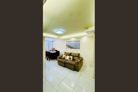 Sala de apartamento para alugar com 2 quartos, 50m² em São Marcos, Salvador