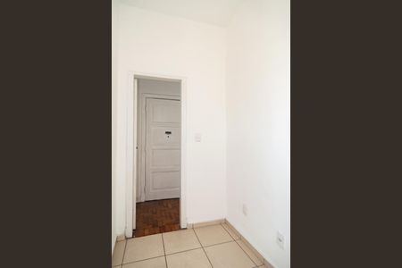 Apartamento para alugar com 74m², 2 quartos e sem vaga Apartamento para alugar com 74m², 2 quartos e sem vagaEscritório / Quarto 1