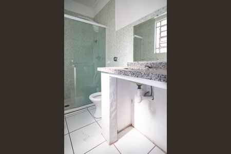 Apartamento para alugar com 74m², 2 quartos e sem vaga Apartamento para alugar com 74m², 2 quartos e sem vagaBanheiro Quarto 2 - Suíte