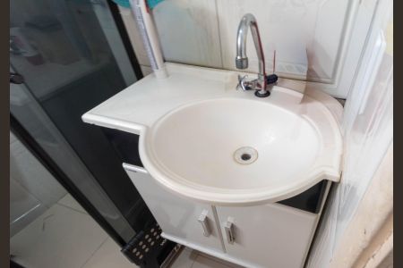 Apartamento à venda com 42m², 2 quartos e 1 vaga Apartamento à venda com 42m², 2 quartos e 1 vagaBanheiro