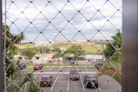 Apartamento à venda com 42m², 2 quartos e 1 vaga Apartamento à venda com 42m², 2 quartos e 1 vagaVista do Quarto 2