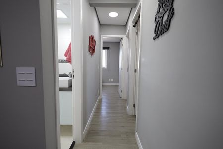 Apartamento à venda com 77m², 3 quartos e 2 vagas Apartamento à venda com 77m², 3 quartos e 2 vagasCorredor