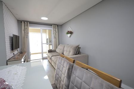 Apartamento à venda com 77m², 3 quartos e 2 vagas Apartamento à venda com 77m², 3 quartos e 2 vagasSala