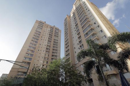 Apartamento à venda com 77m², 3 quartos e 2 vagas Apartamento à venda com 77m², 3 quartos e 2 vagasFachada