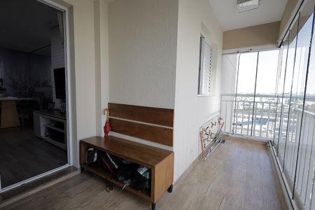 Apartamento à venda com 77m², 3 quartos e 2 vagas Apartamento à venda com 77m², 3 quartos e 2 vagasSacada Gourmet