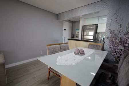 Apartamento à venda com 77m², 3 quartos e 2 vagas Apartamento à venda com 77m², 3 quartos e 2 vagasSala