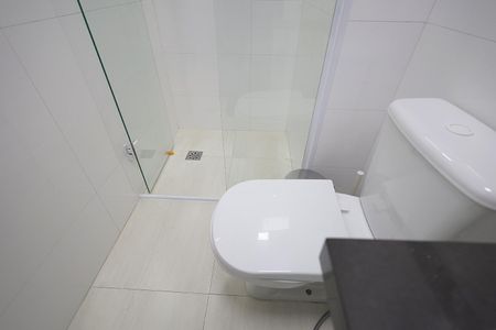 Apartamento à venda com 77m², 3 quartos e 2 vagas Apartamento à venda com 77m², 3 quartos e 2 vagasBanheiro