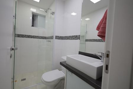 Apartamento à venda com 77m², 3 quartos e 2 vagas Apartamento à venda com 77m², 3 quartos e 2 vagasBanheiro