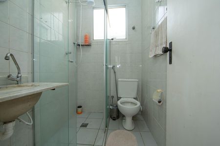 Apartamento à venda com 85m², 2 quartos e 2 vagasBANHEIRO2