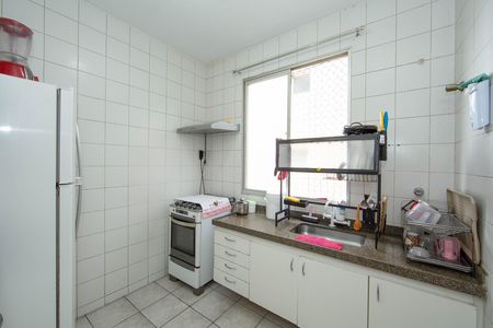 Apartamento à venda com 85m², 2 quartos e 2 vagasCOZINHA