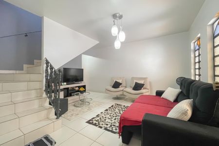 Casa à venda com 3 quartos, 137m² em Jardim D’abril, Osasco