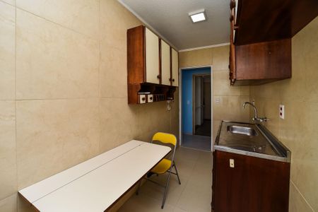 Apartamento à venda com 52m², 2 quartos e 1 vaga Apartamento à venda com 52m², 2 quartos e 1 vagaCozinha e Área de Serviço