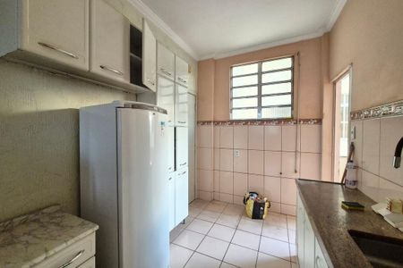Apartamento à venda com 130m², 3 quartos e sem vagaCozinha 