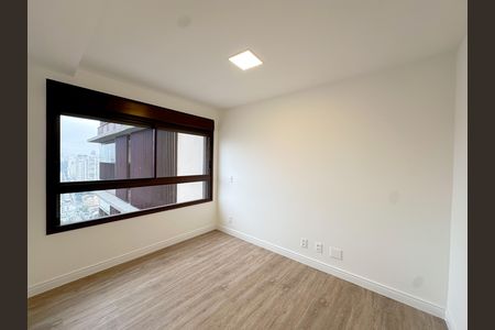 Apartamento à venda com 121m², 2 quartos e 2 vagas Apartamento à venda com 121m², 2 quartos e 2 vagasSuíte