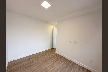 Apartamento à venda com 121m², 2 quartos e 2 vagas Apartamento à venda com 121m², 2 quartos e 2 vagasSuíte