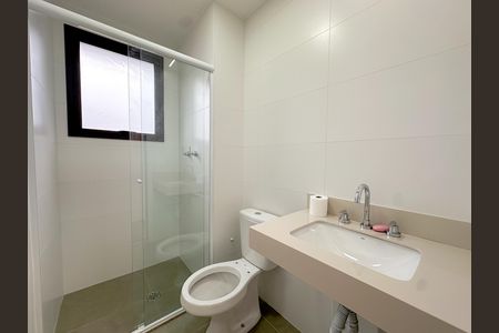 Apartamento à venda com 121m², 2 quartos e 2 vagas Apartamento à venda com 121m², 2 quartos e 2 vagasBanheiro Social