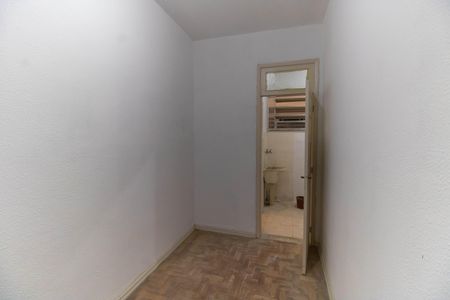 Apartamento para alugar com 75m², 1 quarto e sem vagaQuarto de Serviço