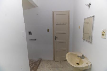 Apartamento para alugar com 75m², 1 quarto e sem vagaBanheiro