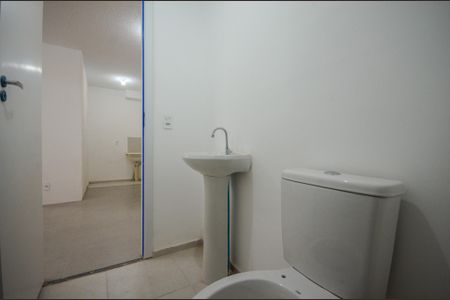 Apartamento para alugar com 36m², 2 quartos e sem vaga Apartamento para alugar com 36m², 2 quartos e sem vagaBanheiro