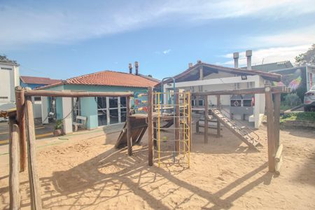 Apartamento para alugar com 47m², 2 quartos e 1 vaga Apartamento para alugar com 47m², 2 quartos e 1 vagaÁrea comum - Playground