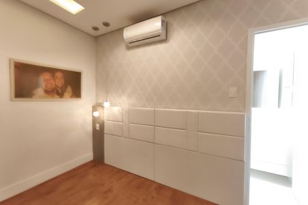 Casa de condomínio à venda com 120m², 3 quartos e 2 vagas Casa de condomínio à venda com 120m², 3 quartos e 2 vagasQuarto Suíte