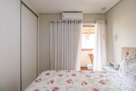 Casa de condomínio para alugar com 117m², 2 quartos e 2 vagas