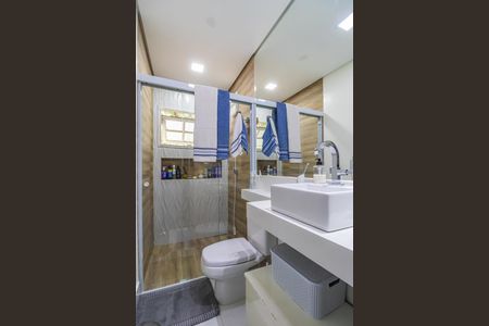Casa de condomínio para alugar com 117m², 2 quartos e 2 vagas